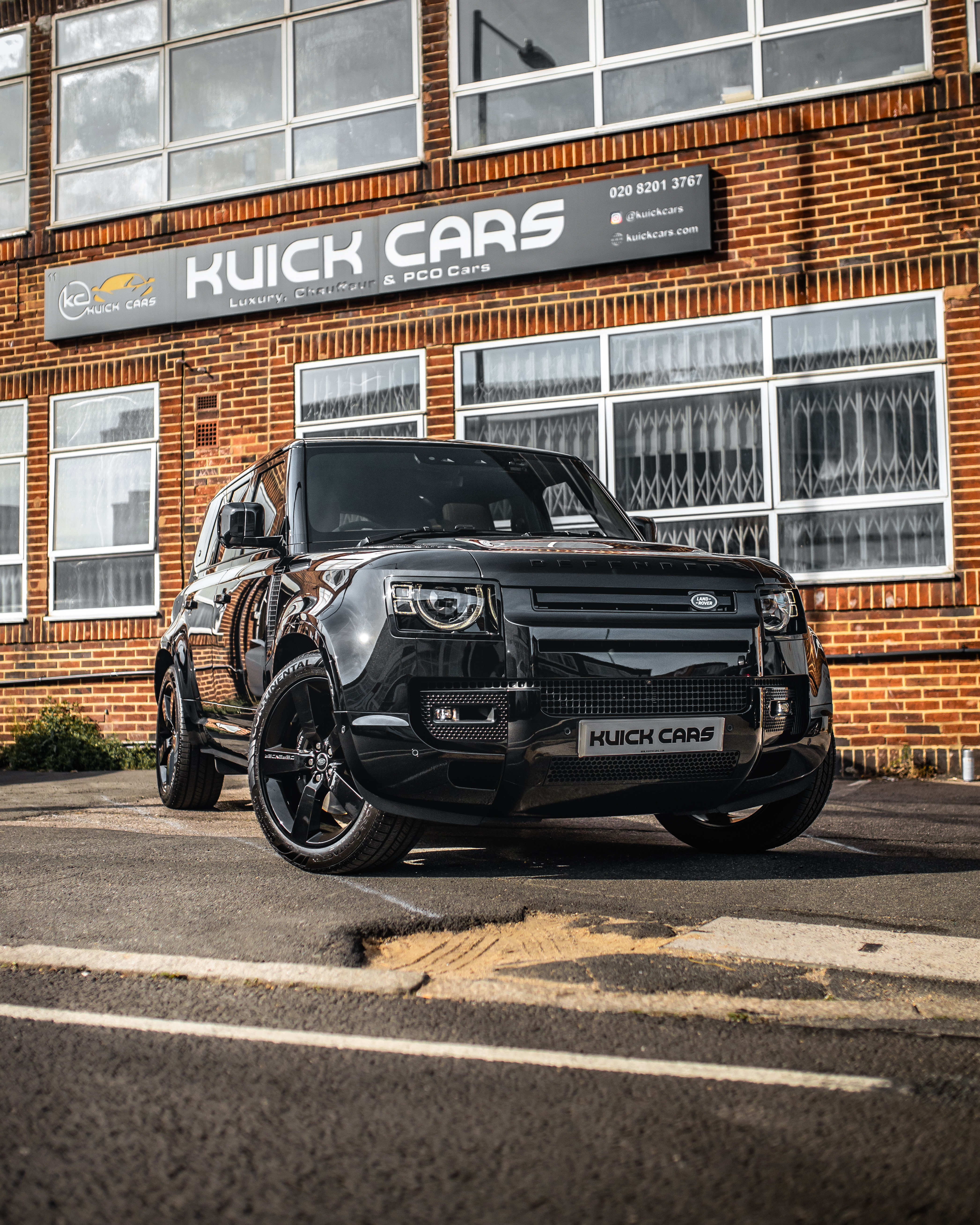 Land Rover Defender V8